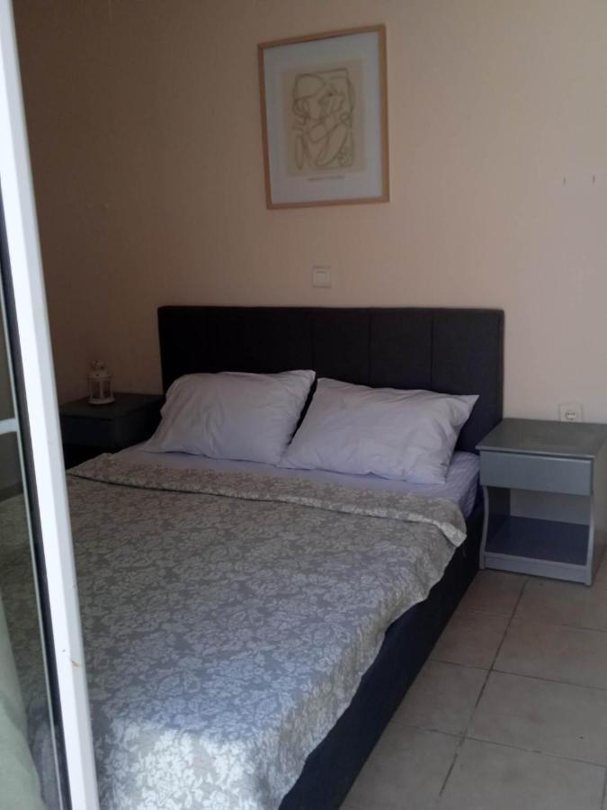 Popi'S Apartment Goniai Екстер'єр фото