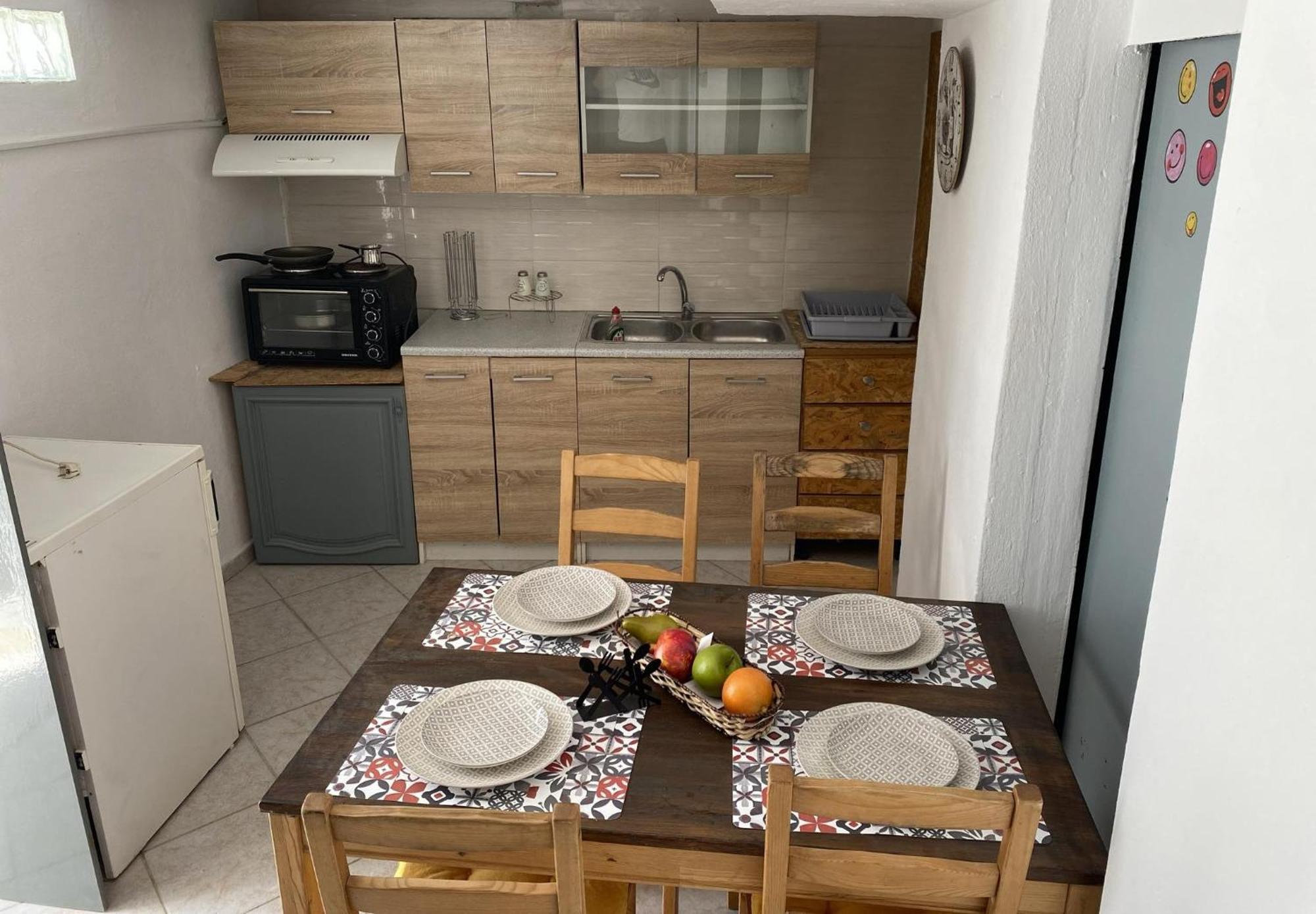 Popi'S Apartment Goniai Екстер'єр фото